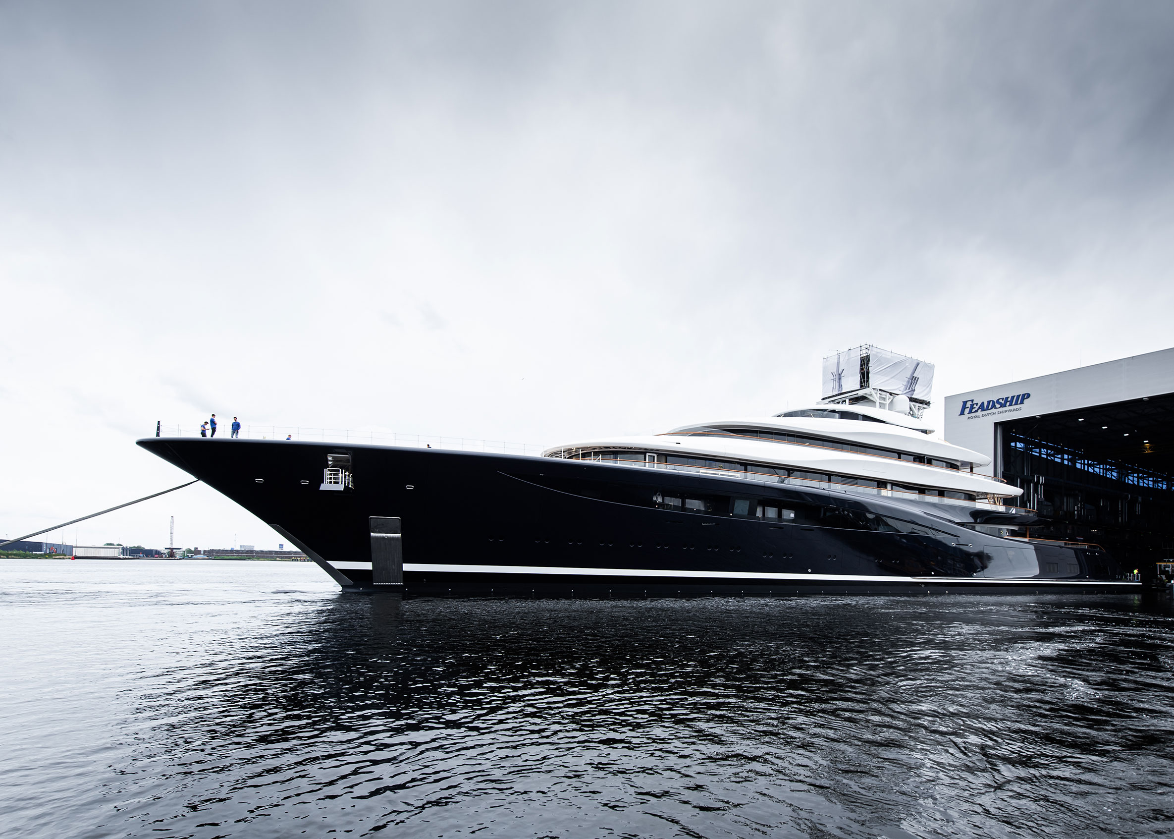 ドイツ語　マックス・エルツ　ヨットデザイン イタリアにおけるヨット（高級クルーザー）のデザインプロジェクトー